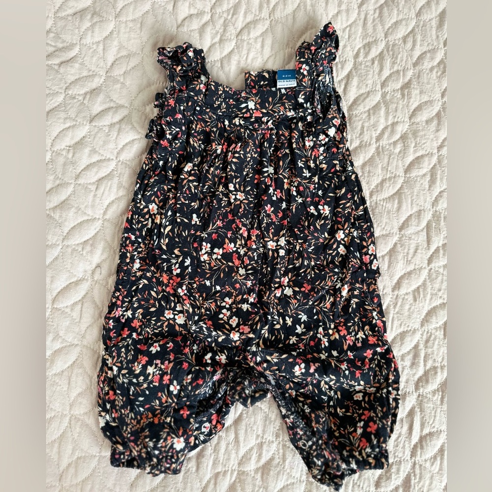 Old Navy baby romper 0-3 months